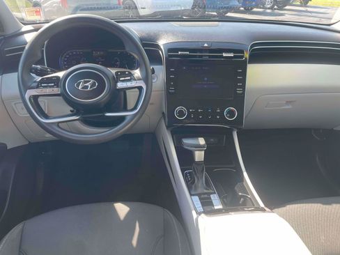 Used 2022 Hyundai Tucson SEL FWD image 15