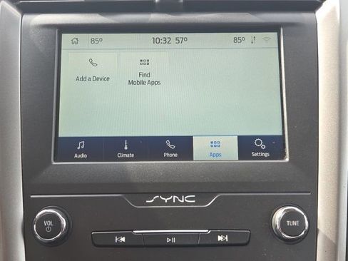 Used 2020 Ford Fusion SE image 28