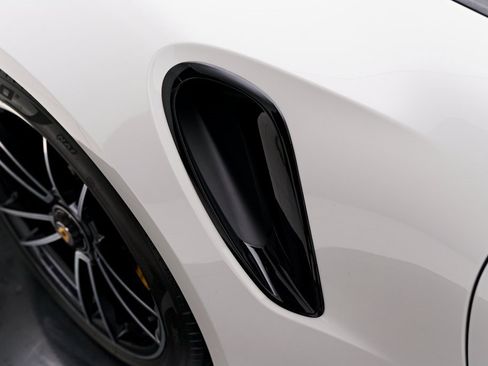Used 2022 Porsche 911 Turbo S w/ 911 Turbo Sportdesign Package image 23