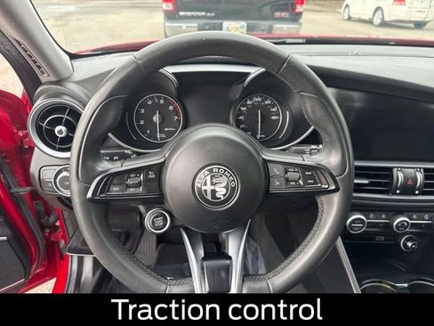 Used 2021 Alfa Romeo Giulia Sprint w/ Cold Weather Package image 15