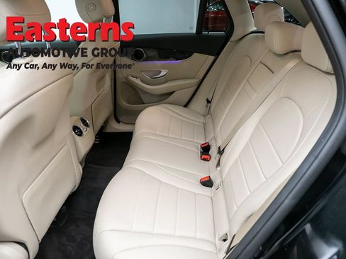 Used 2022 Mercedes-Benz GLC 300 4MATIC w/ Premium Package Lite image 22