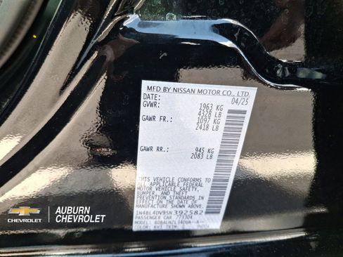 Used 2025 Nissan Altima 2.5 SV FWD image 27