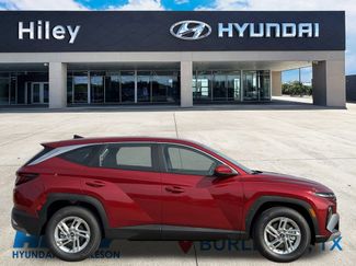 New 2026 Hyundai Tucson SE video 3