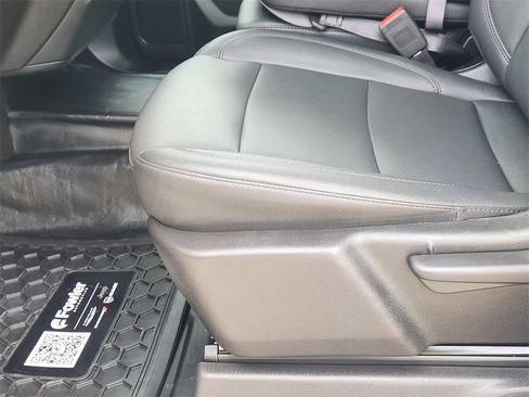 Used 2025 Chevrolet Silverado 1500 W/T w/ WT Value Package image 25