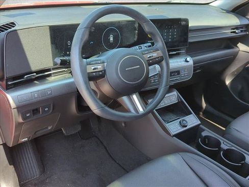 Used 2024 Hyundai Kona Limited FWD image 8