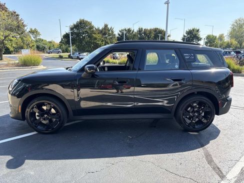 Certified 2025 MINI Cooper Countryman S AWD/4WD image 8