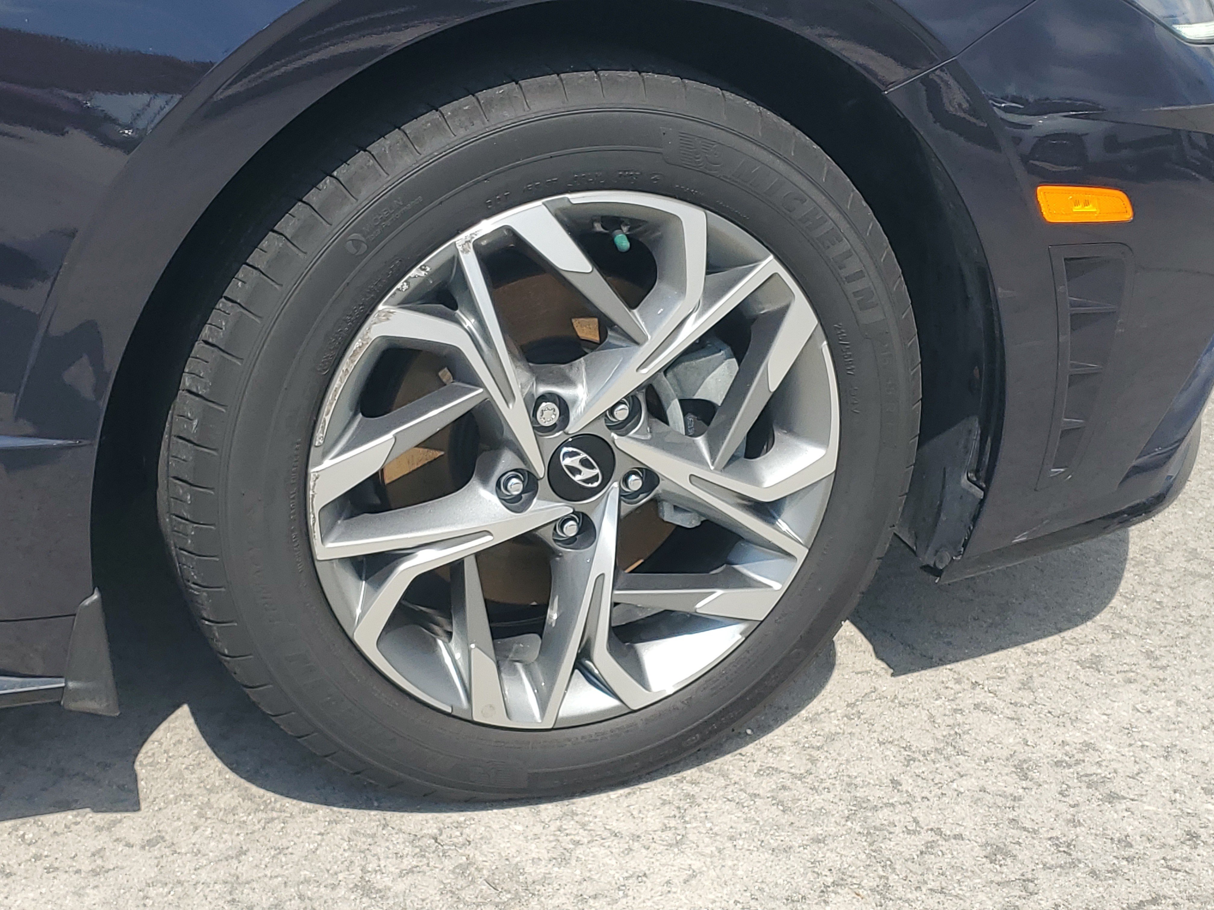 Used 2023 Hyundai Sonata SEL FWD image 7