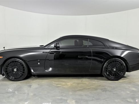 Used 2018 Rolls-Royce Wraith RWD image 6