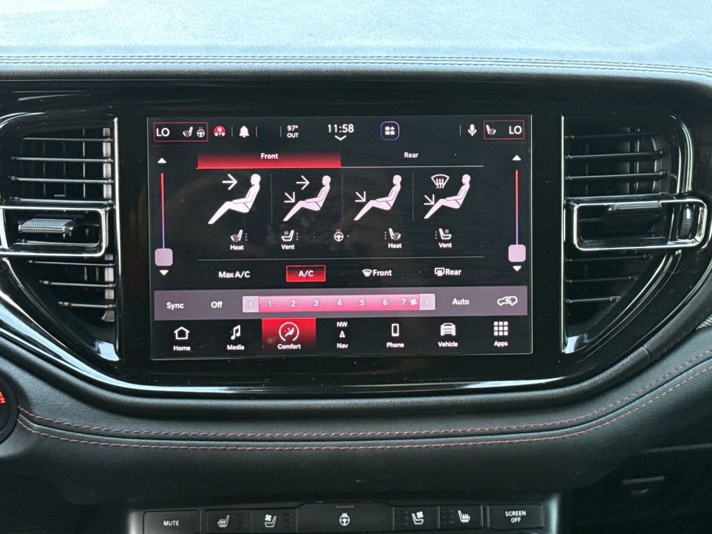 Used 2022 Dodge Durango R/T RWD image 16