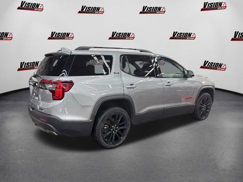 Used 2023 GMC Acadia SLE w/ Driver Convenience Package image 5