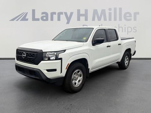 Used 2022 Nissan Frontier S w/ Technology Package image 2