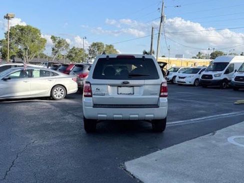 Used 2008 Ford Escape XLT image 6