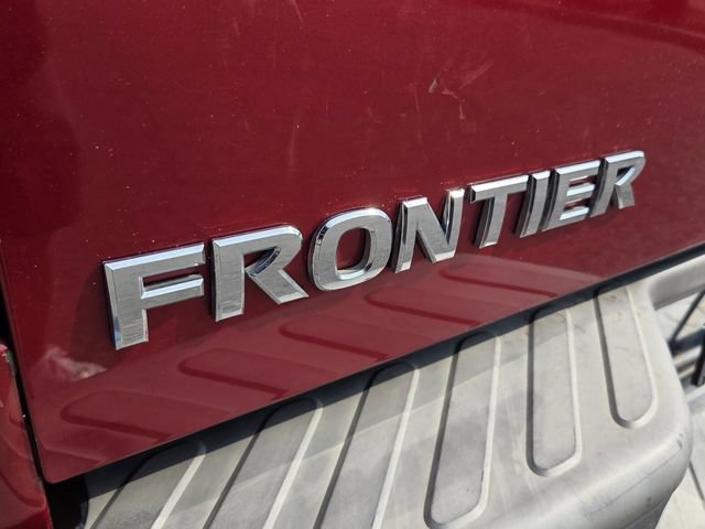 Used 2016 Nissan Frontier SV RWD image 14