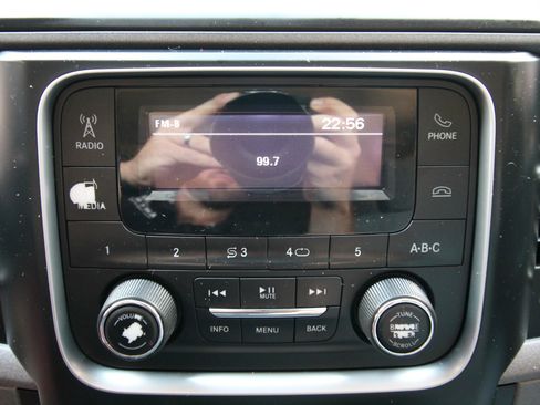 Used 2017 RAM 2500 Tradesman w/ Chrome Appearance Group AWD/4WD image 26