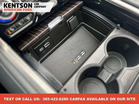 Used 2024 GMC Yukon Denali image 28