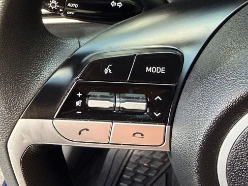 Used 2021 Hyundai Elantra SEL FWD image 30