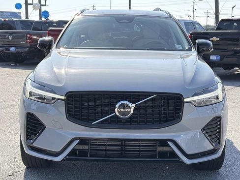 Used 2024 Volvo XC60 T8 Ultimate w/ Climate Package image 30