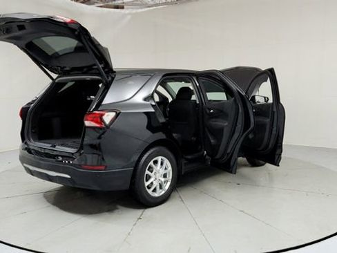 Used 2024 Chevrolet Equinox LT image 10