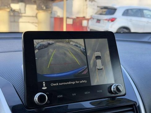 Used 2024 Mitsubishi Eclipse Cross SE image 23