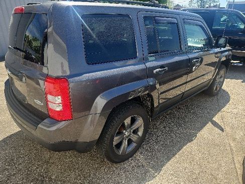 Used 2015 Jeep Patriot High Altitude image 2
