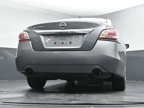 Used 2015 Nissan Altima 2.5 S w/ Power Driver Seat Package FWD image 23