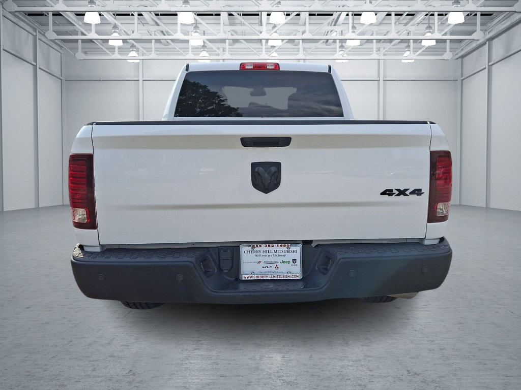 Used 2024 RAM 1500 Warlock AWD/4WD image 4