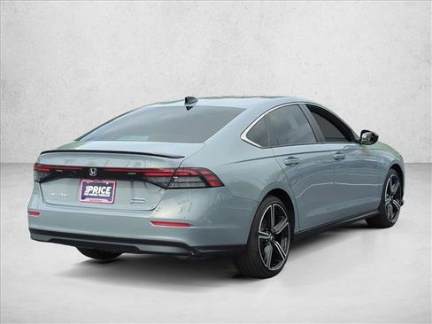 Used 2023 Honda Accord Sport image 5