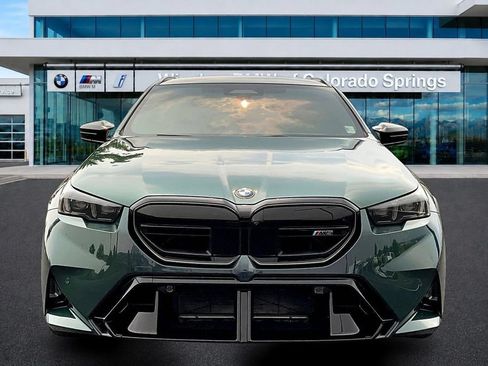 Used 2026 BMW M5 Touring AWD/4WD image 2