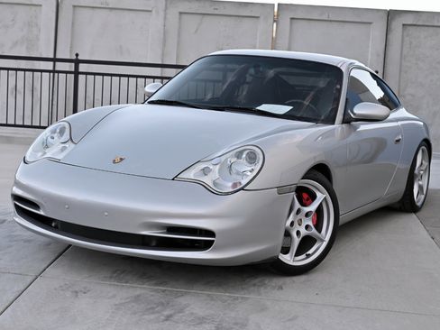 Used 2002 Porsche 911 GT3 RS image 3