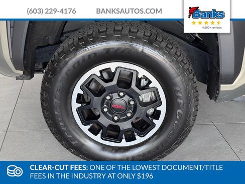 Used 2025 Toyota Tacoma TRD Off-Road AWD/4WD image 4