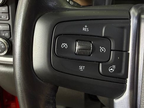 Used 2022 GMC Sierra 1500 SLE AWD/4WD image 15