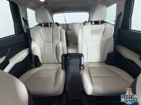 Used 2025 Subaru Ascent Limited AWD/4WD image 6