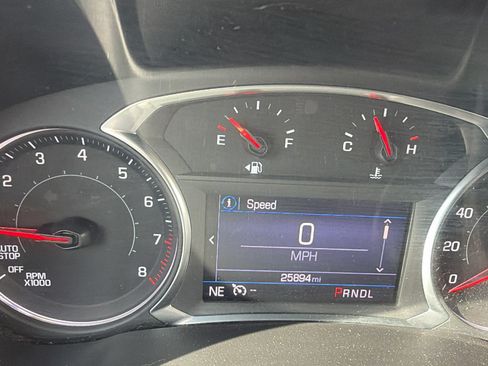 Used 2020 Chevrolet Blazer LT FWD image 9