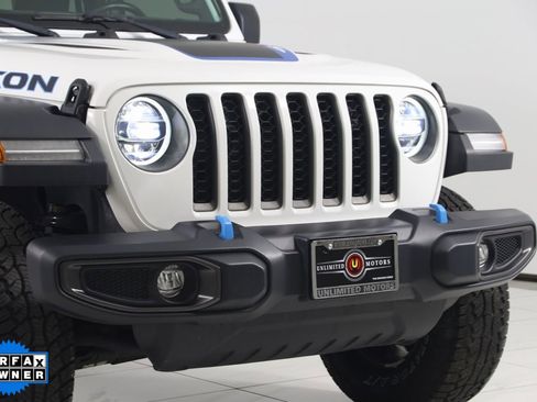Used 2021 Jeep Wrangler Unlimited Rubicon 4xe w/ Dual Top Group image 39