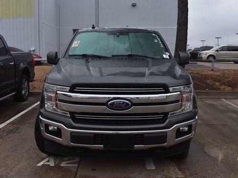 Used 2019 Ford F150 Lariat image 2