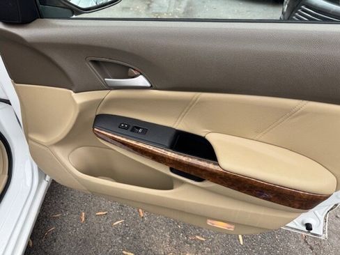 Used 2008 Honda Accord EX-L image 11