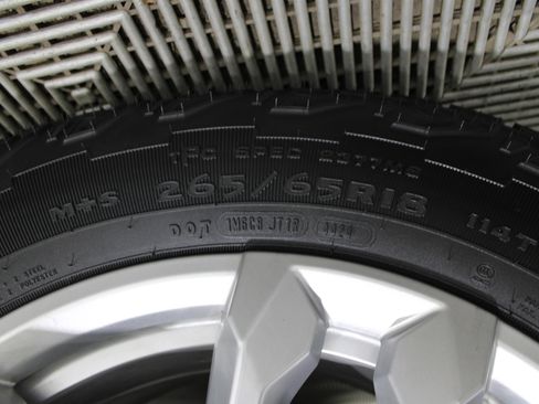 Used 2025 Chevrolet Silverado 1500 W/T w/ WT Value Package image 31