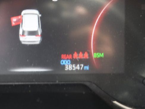 Certified 2025 Toyota RAV4 XLE AWD/4WD image 32