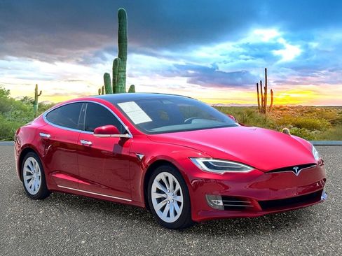 Used 2017 Tesla Model S 75D AWD/4WD image 7