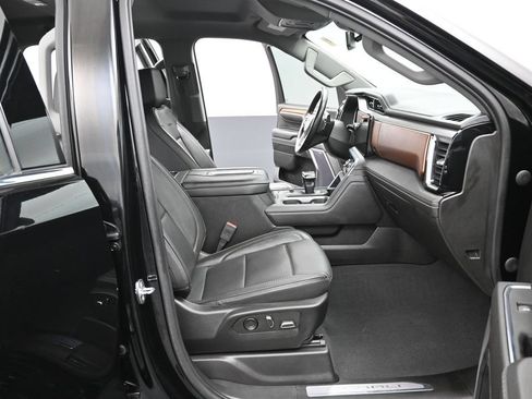 Used 2022 GMC Sierra 1500 Denali AWD/4WD image 34