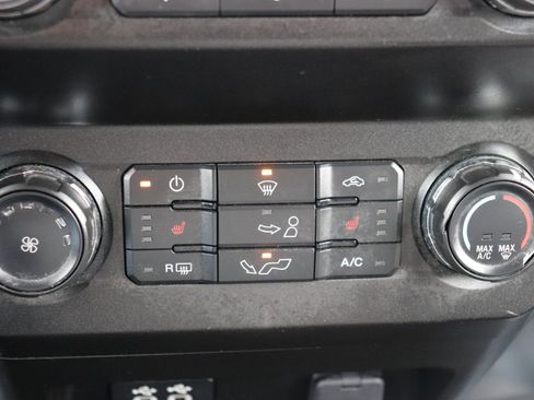 Used 2019 Ford F150 XLT w/ Equipment Group 302A Luxury image 37