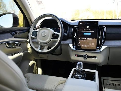New 2026 Volvo XC90 B6 Ultra w/ Protection Package AWD/4WD image 18
