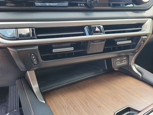 Certified 2024 Lexus RX 350 Premium Plus w/ Convenience Package FWD image 16