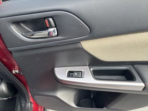 Used 2016 Subaru Crosstrek 2.0i Premium image 14