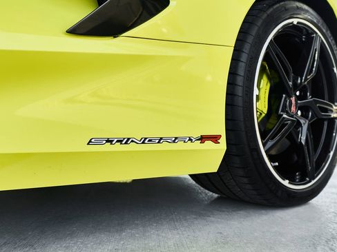 Used 2023 Chevrolet Corvette Stingray Premium Conv image 9