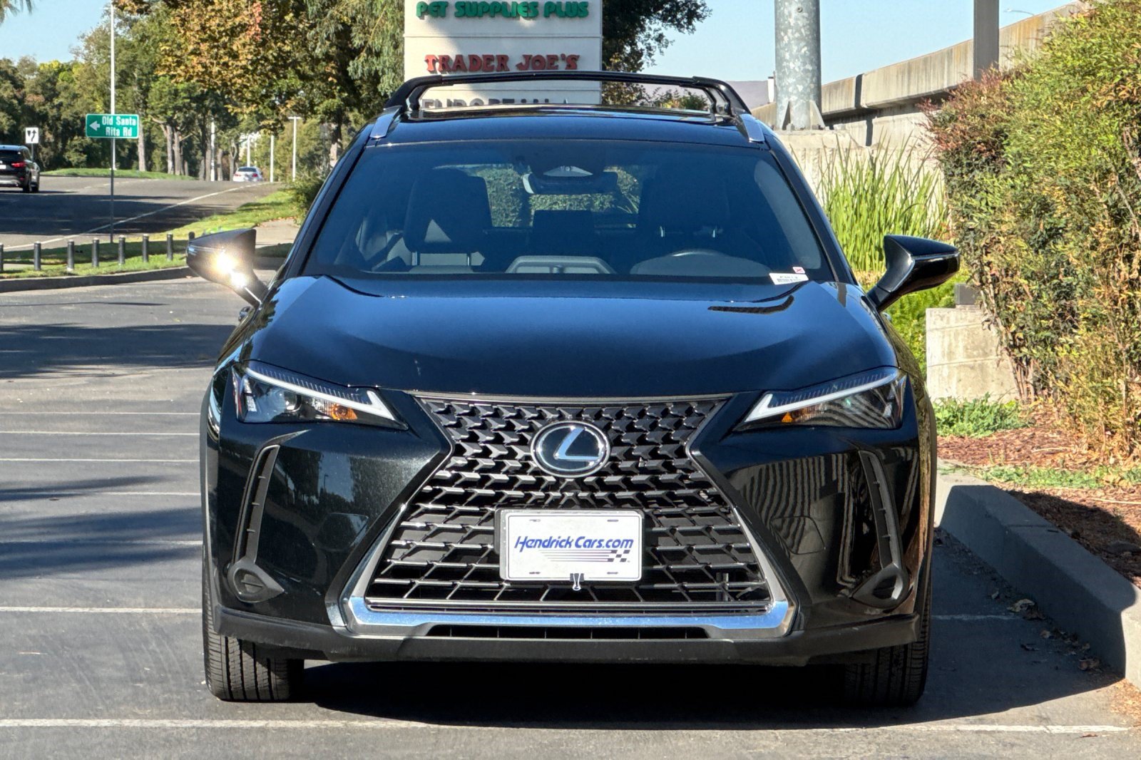 Certified 2025 Lexus UX 300h FWD w/ Accessory Package (Z2) image 10