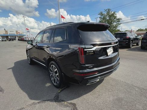 Used 2022 Cadillac XT6 Sport w/ Technology Package AWD/4WD image 7