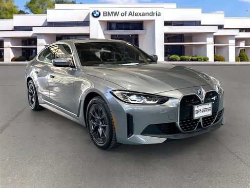 Used 2024 BMW i4 eDrive35 w/ Premium Package RWD image 3