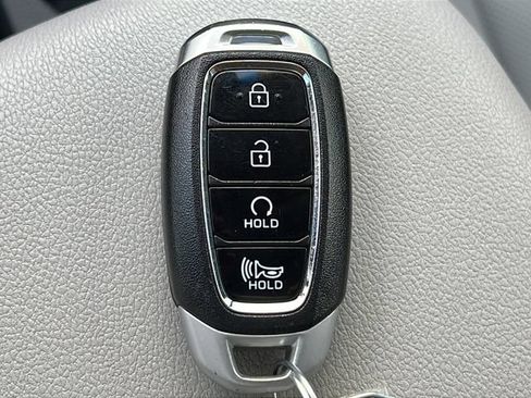 Certified 2022 Hyundai Kona Limited w/ Cargo Package FWD image 33