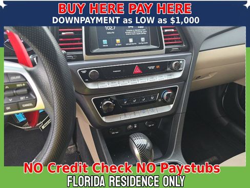 Used 2019 Hyundai Sonata SE w/ Cargo Package image 5